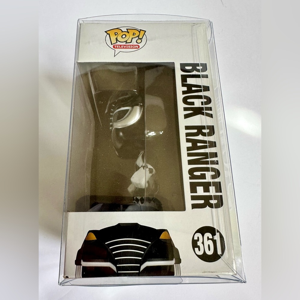 Funko Pop! Vinyl: Power Rangers - Black Ranger #361 W/Protector - Picture 6 of 9